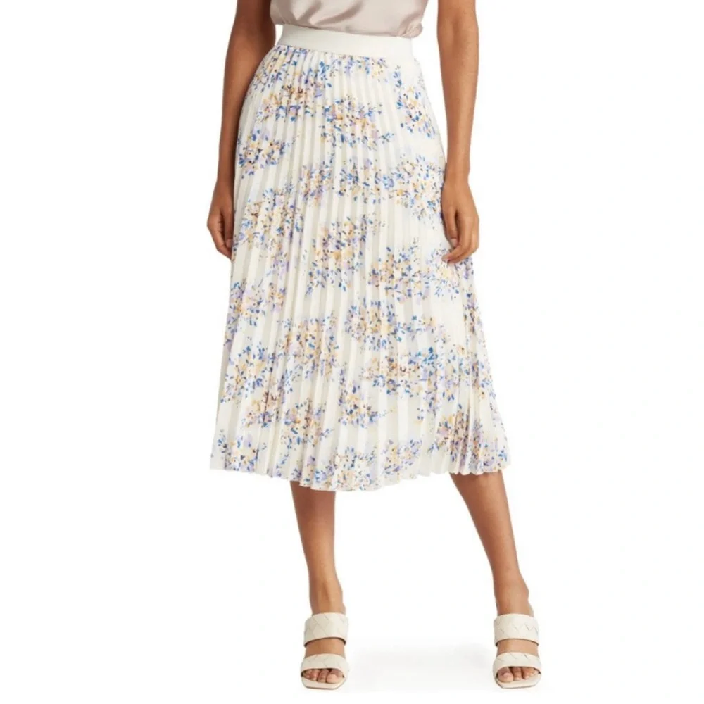 Vince Camuto Pleated Pull-On Midi Skirt Size Small Elastic Waistband Flowy - Picture 1 of 10